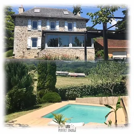 Le Angele, 12pers, Piscine, Calme, 4ch, 9lits Holiday home Senezergues